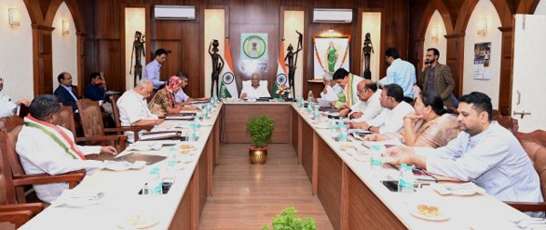 cm meeting