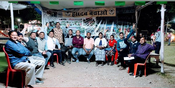 teachers strike meeting