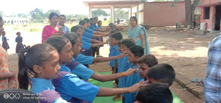 rakhi3